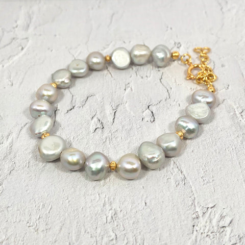 Gray Freshwater Pearl with Gold Bead Accents Bracelet
